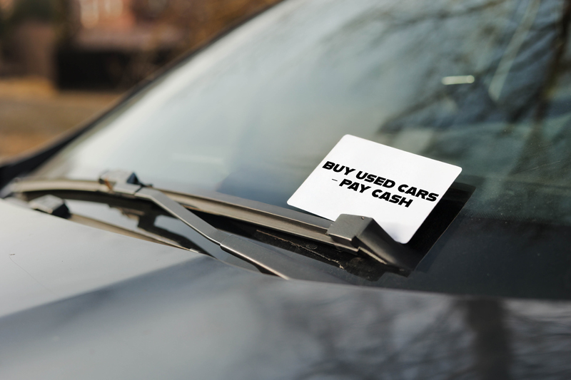 TRUFFA DEI VOLANTINI “COMPRO AUTO USATE PAGO CASH”